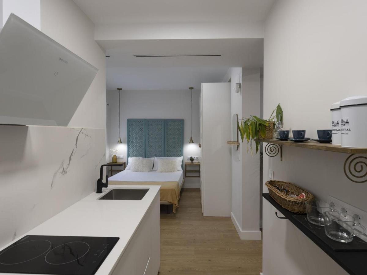 Beautiful Blue Triana Apartment Sevilla Eksteriør billede